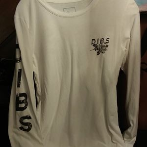 Long sleeve shirt from buckle